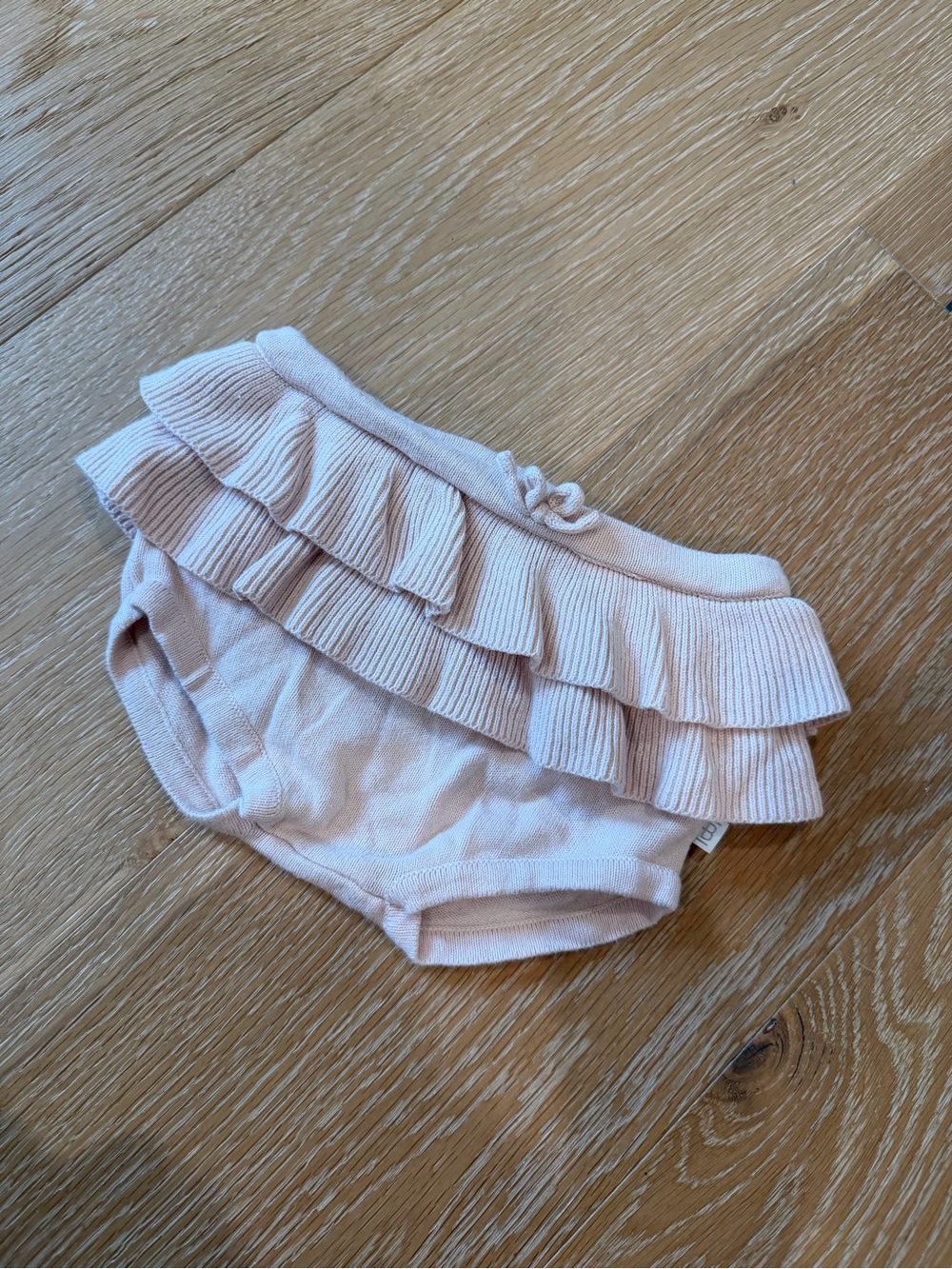 Elegant Baby • Pink Knit Ruffle Bloomer